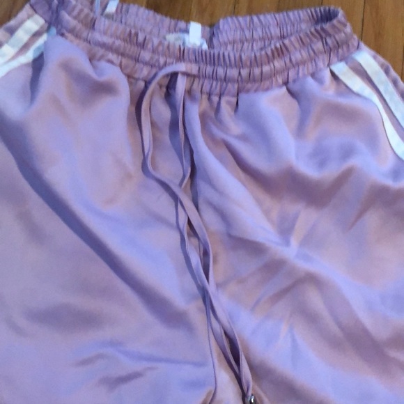 Track pants - Picture 2 of 4